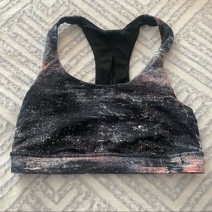Lululemon Sports Bra Size 4